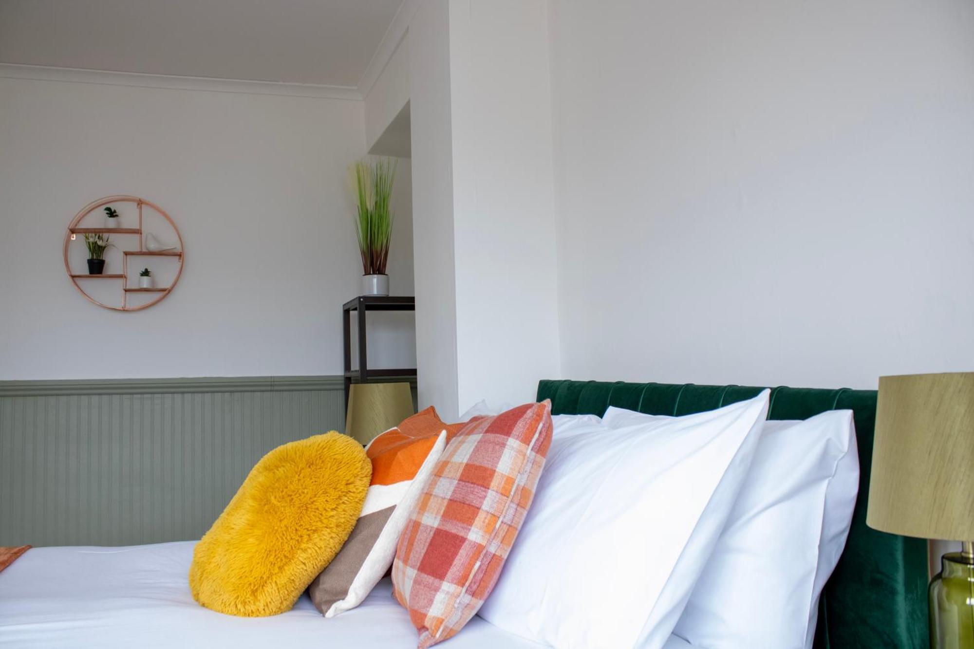 Harvard House, Stylish 3 Bedroom House In Solihull 5 Mins To The Nec, Bhx ,Jlr With Free Parking Birmingham Exterior foto